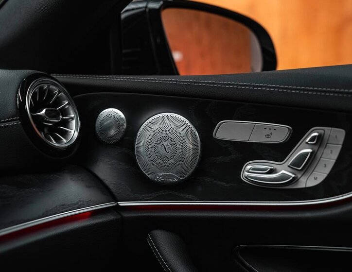 Mercedes-Benz Třídy E 17