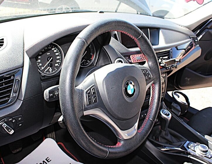 BMW X1 SUV / Terénní 2,0 l 105 kw