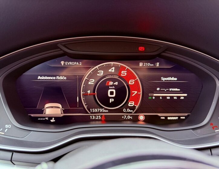 Audi A4 Kombi 2,0 l 110 kw