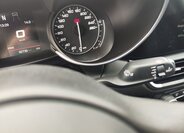 Alfa Romeo Giulia Sedan / Limuzína 2,1 l 110 kw