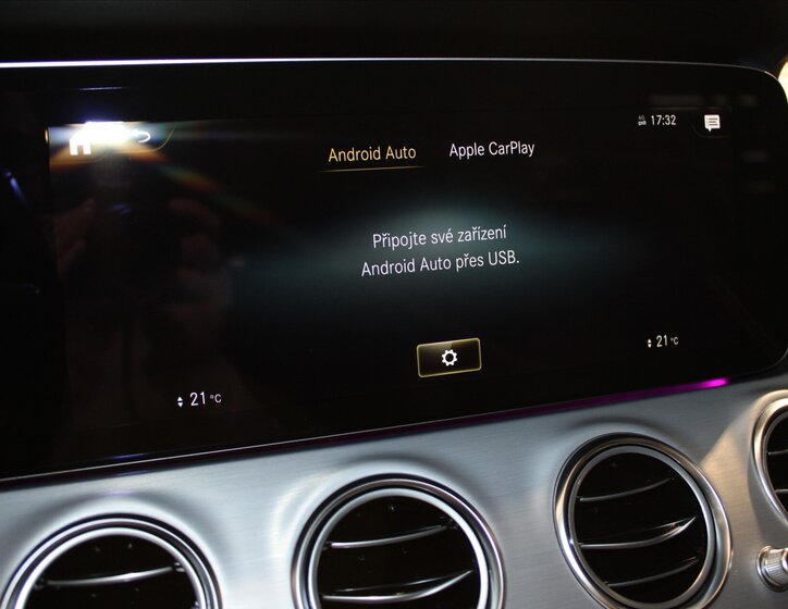 Mercedes-Benz Třídy E Kombi 2,0 l 195 kw