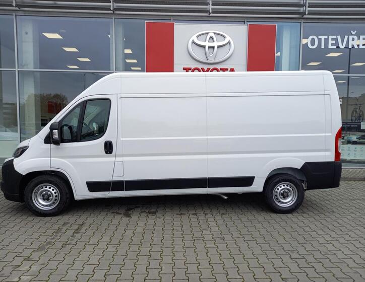 Toyota Proace Max 3