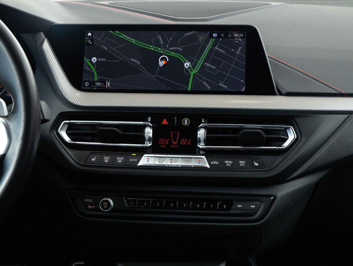 BMW Řada 1 Hatchback 2,0 l 195 kw