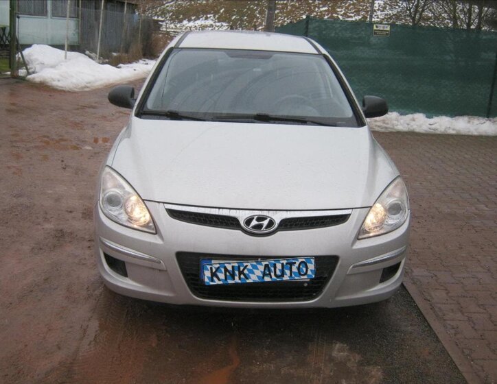 Hyundai i30 Kombi 1,6 l 92 kw