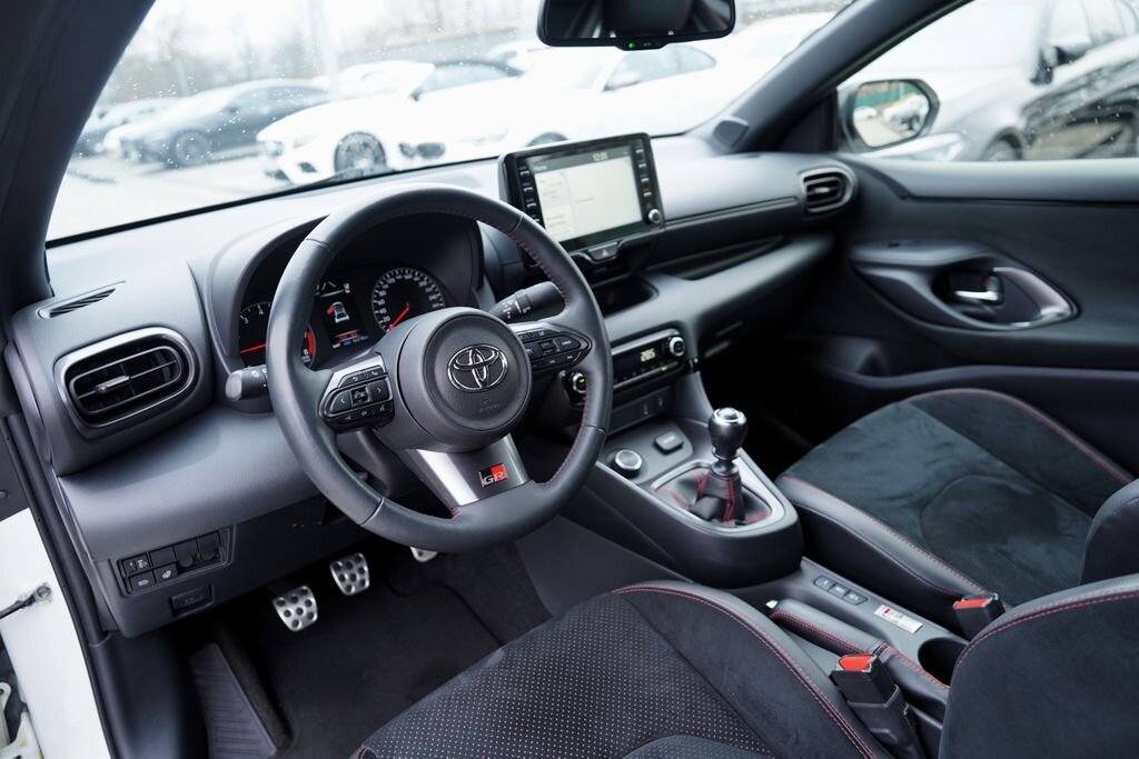 Toyota Ostatní Hatchback 1,6 l 192 kw