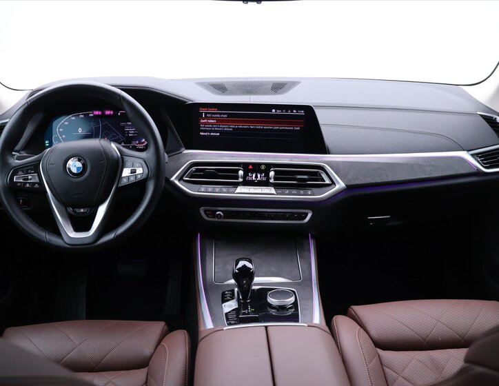 BMW X5 SUV 3,0 l 210 kw