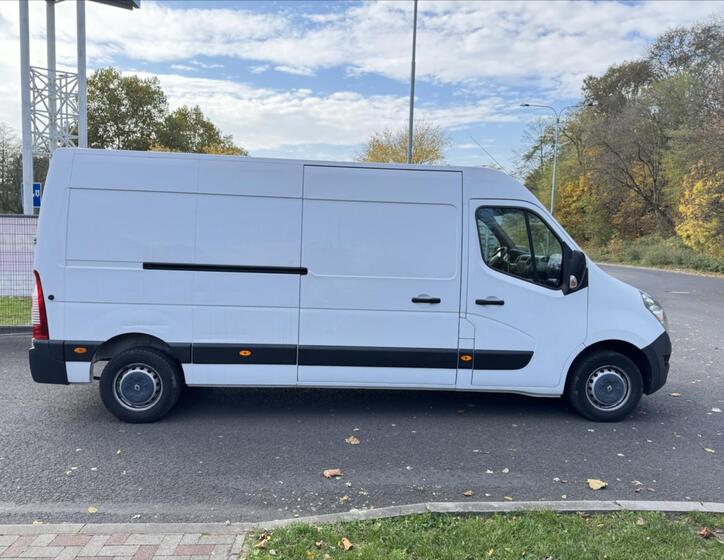 Renault Master 8