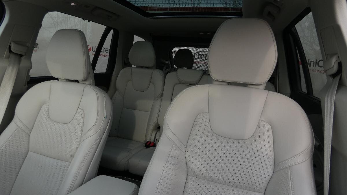 Volvo XC90 SUV / Terénní 2,0 l 173 kw