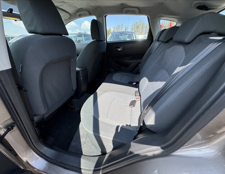 Nissan Qashqai SUV / Terénní 1,6 l 84 kw