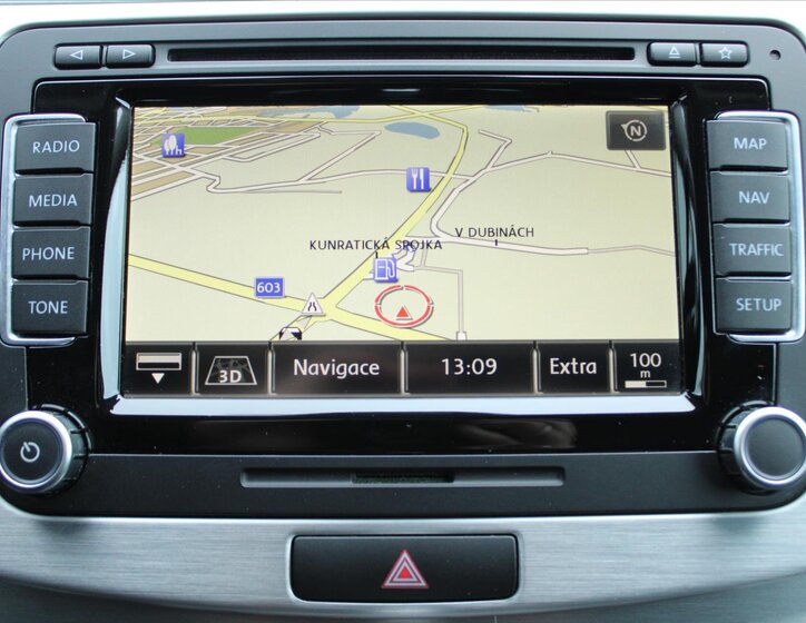 Volkswagen Passat Kombi 2,0 l 103 kw