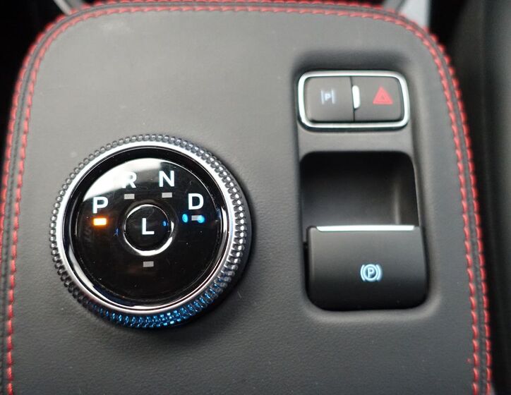 Ford Mustang Mach-E 23