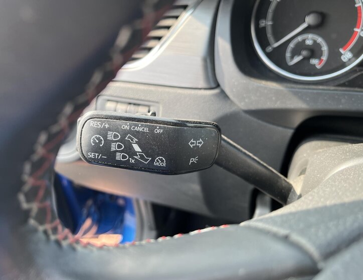 Škoda Rapid Hatchback 999,0 70 kw