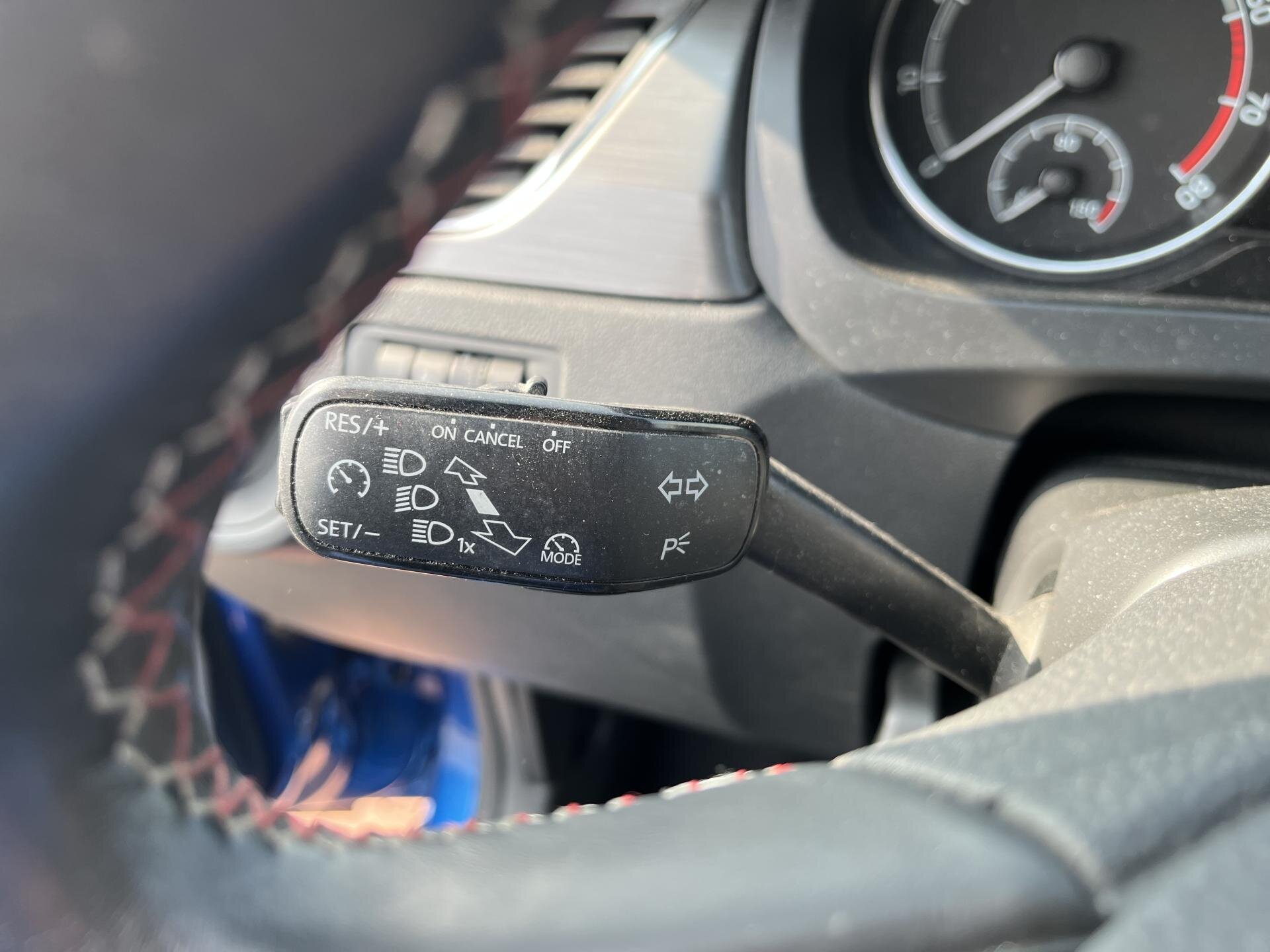 Škoda Rapid Hatchback 999,0 70 kw