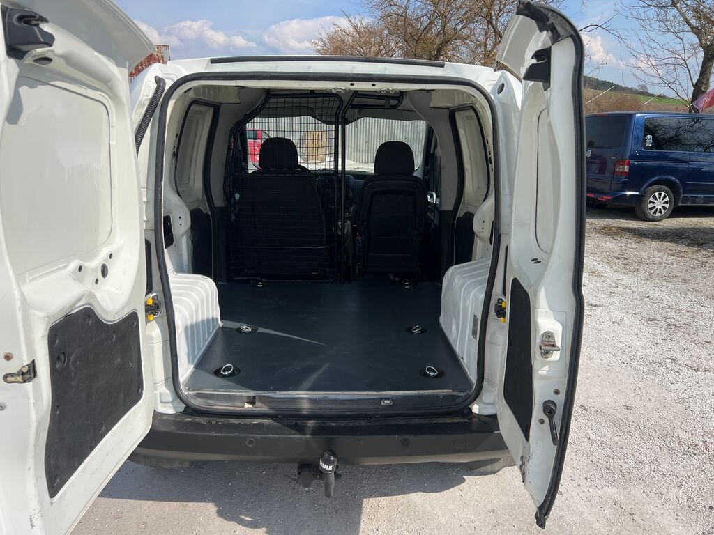 Peugeot Bipper Skříň 1,2 l 55 kw