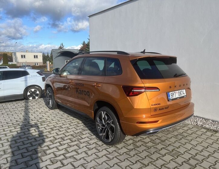 Škoda Karoq SUV 1,5 l 110 kw