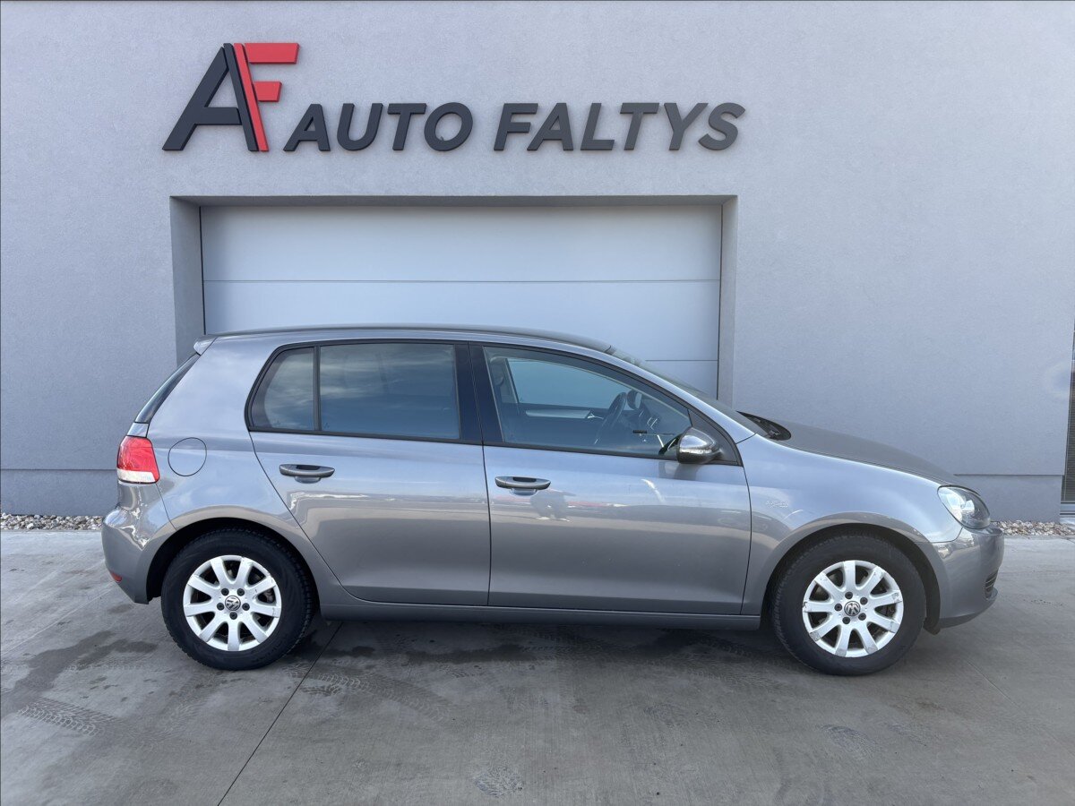 Volkswagen Golf Hatchback 1,2 l 77 kw