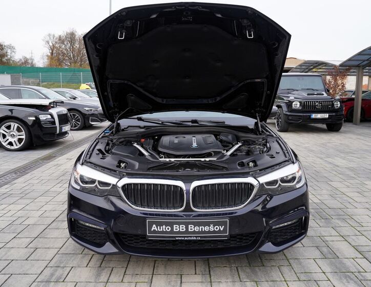 BMW Řada 5 9