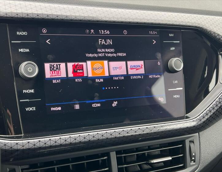 Volkswagen T-Cross 22