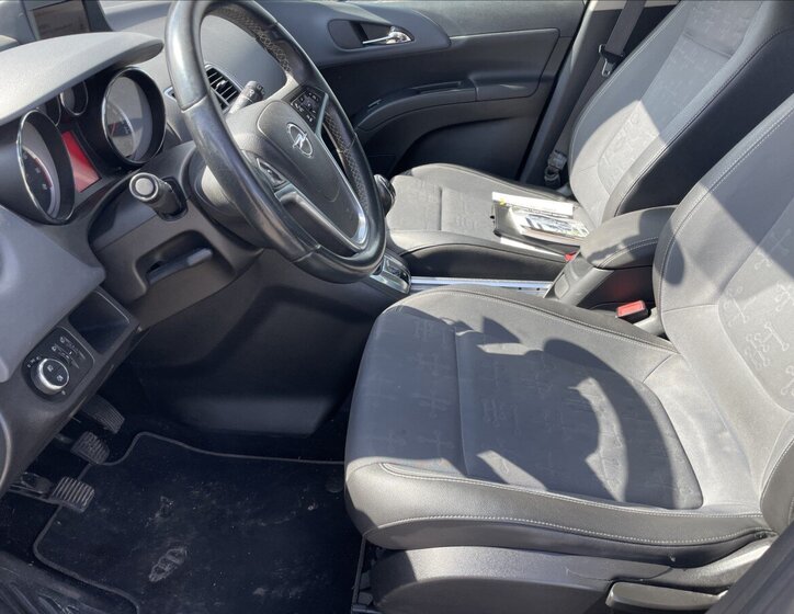 Opel Meriva MPV 1,4 l 88 kw