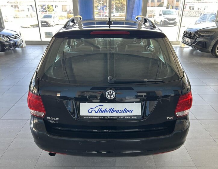 Volkswagen Golf Kombi 1,6 l 77 kw