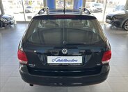 Volkswagen Golf Kombi 1,6 l 77 kw