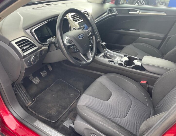 Ford Mondeo Hatchback 1,5 l 118 kw