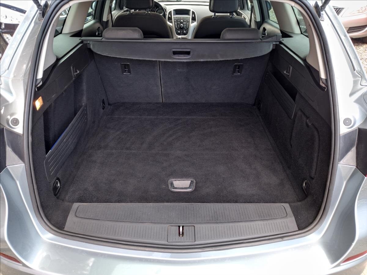 Opel Astra Kombi 1,4 l 88 kw