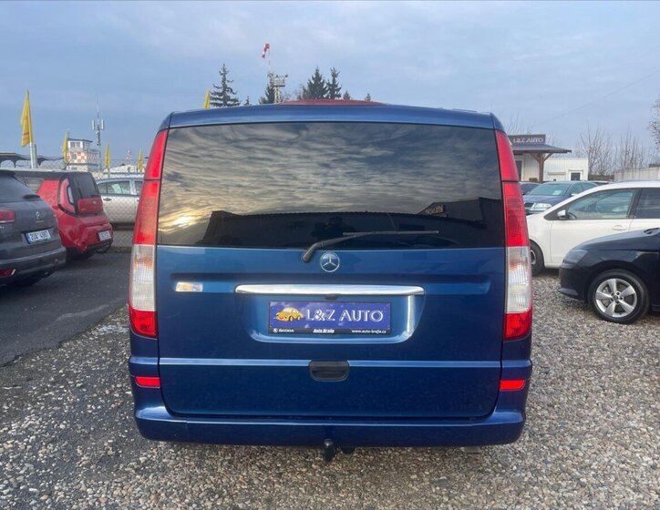 Mercedes-Benz Vito 5