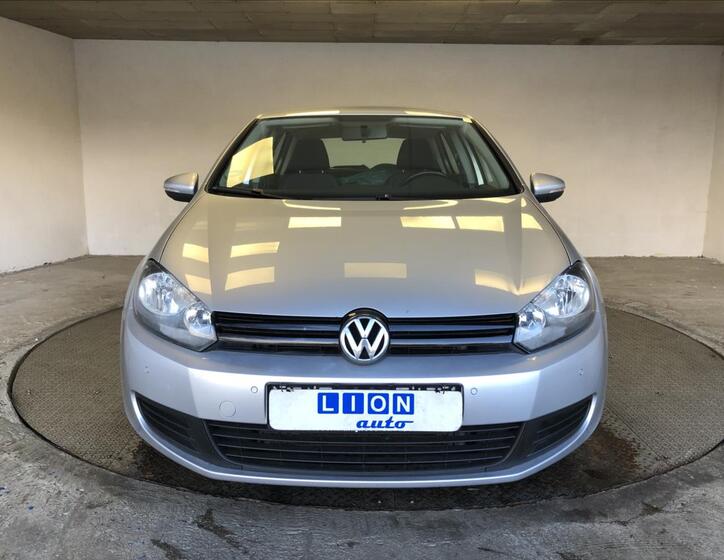 Volkswagen Golf 2