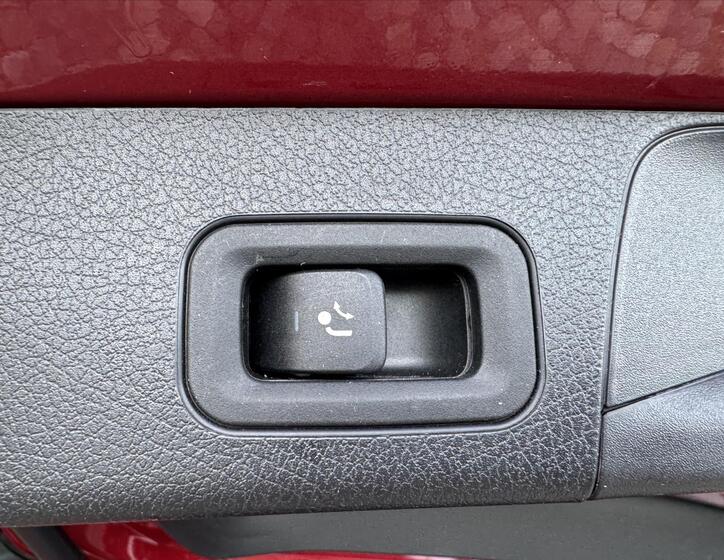 Mercedes-Benz GLB 25