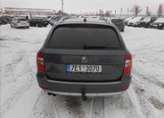 Škoda Superb Kombi 2,0 l 125 kw