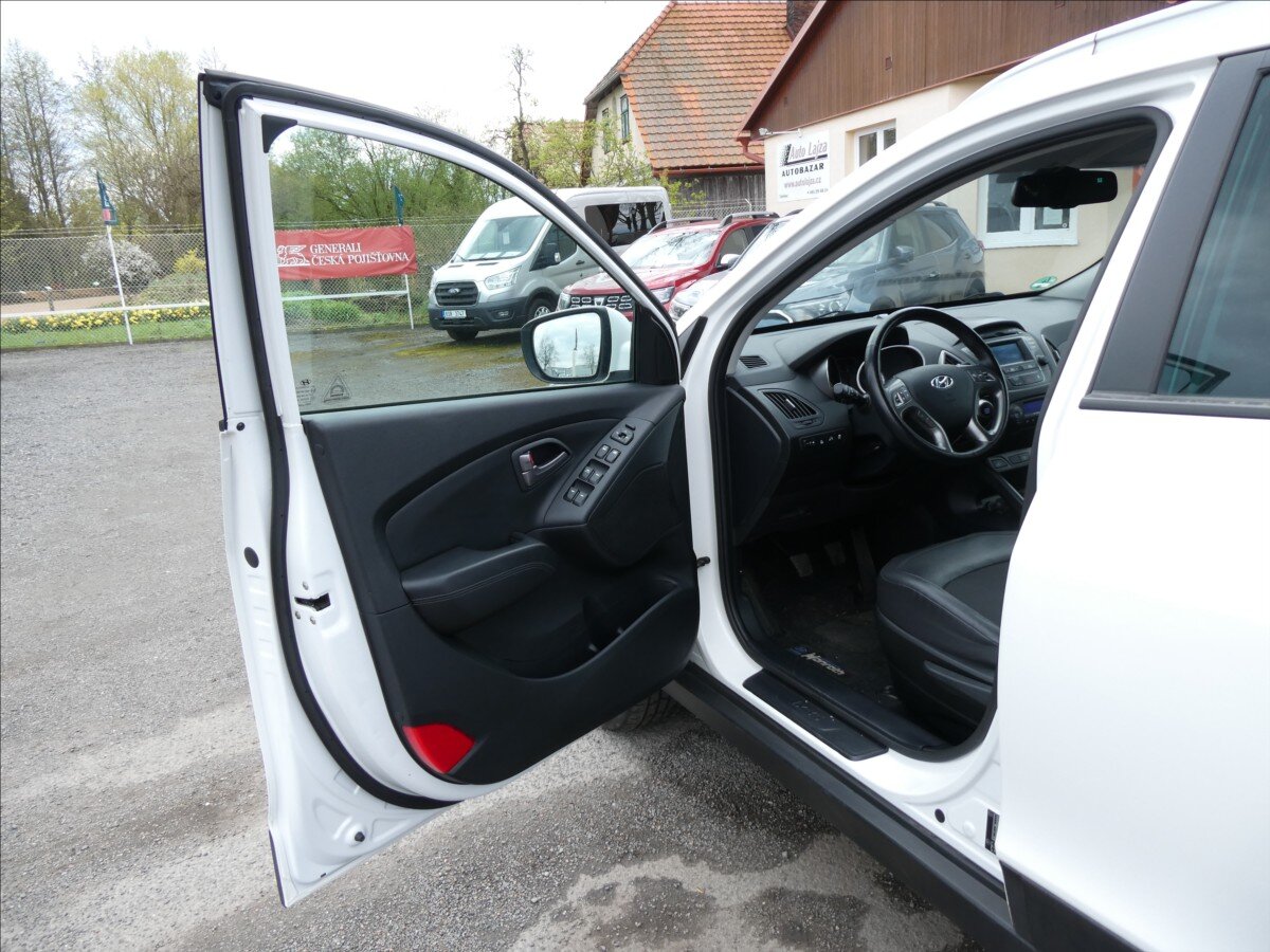 Hyundai ix35 SUV / Terénní 1,6 l 99 kw