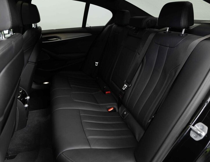 BMW Řada 5 Sedan / Limuzína 3,0 l 250 kw