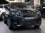 Jeep Grand Cherokee 8