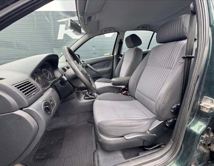 Škoda Octavia Liftback 1,9 l 66 kw