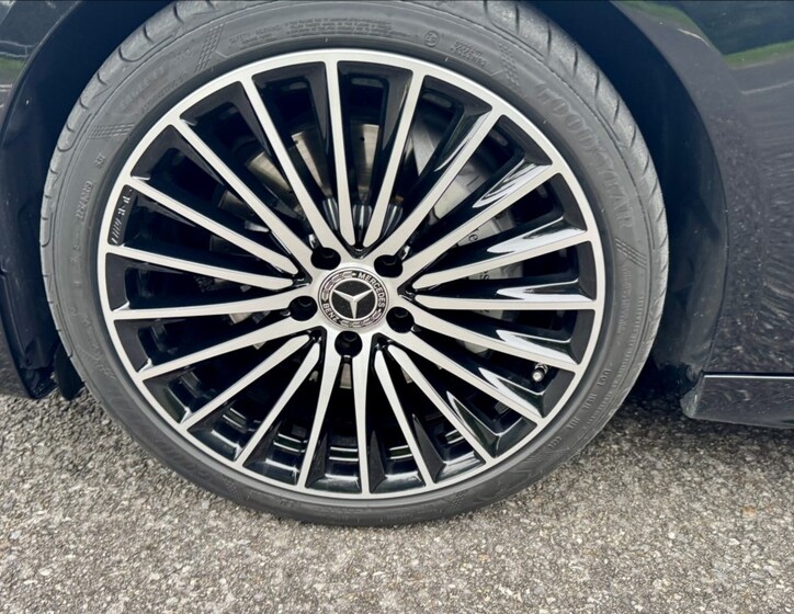 Mercedes-Benz Třídy C 9