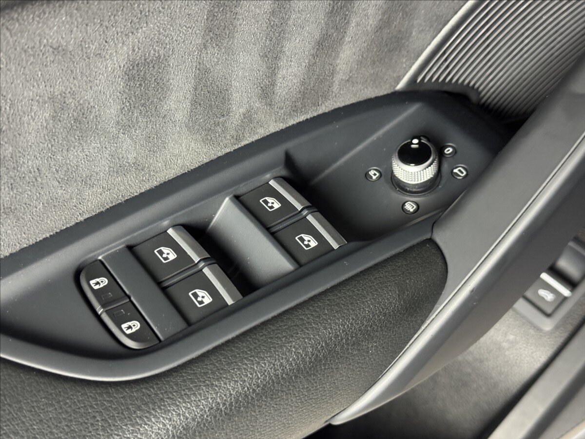 Audi SQ5 SUV 3,0 l 251 kw