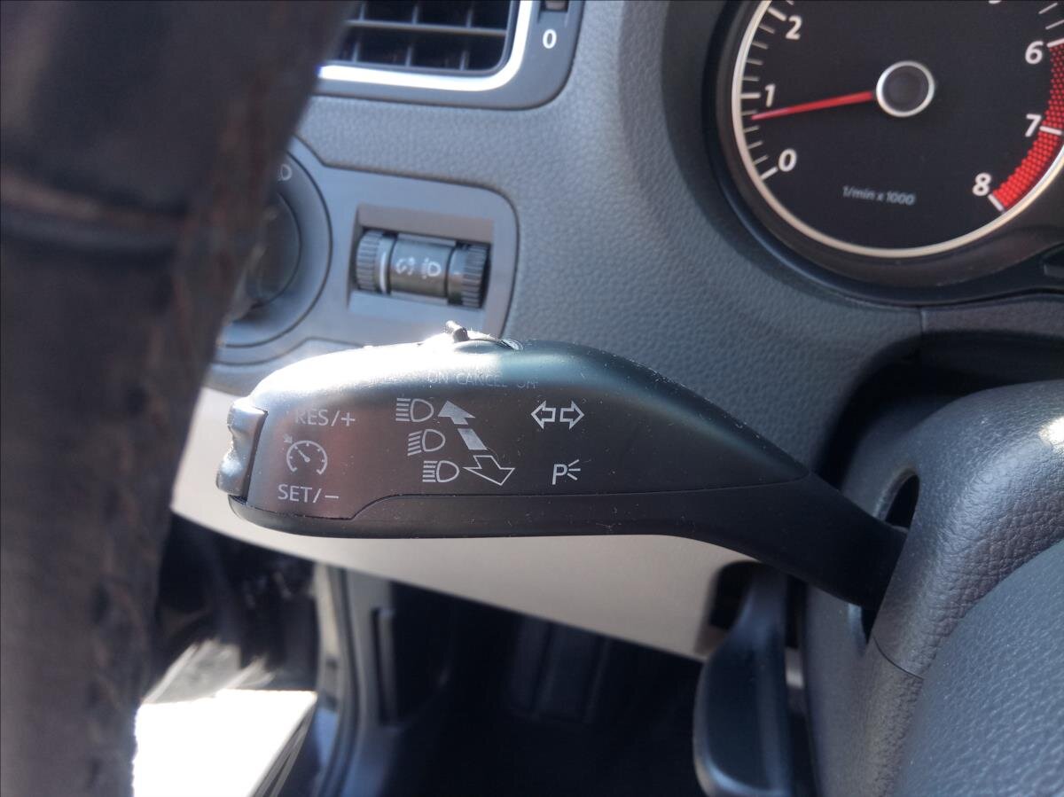 Volkswagen Polo Hatchback 1,2 l 77 kw