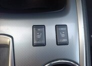 Nissan Pathfinder SUV 3,5 l 212 kw