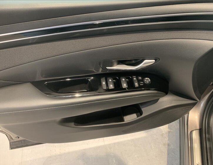 Hyundai Tucson SUV 1,6 l 132 kw