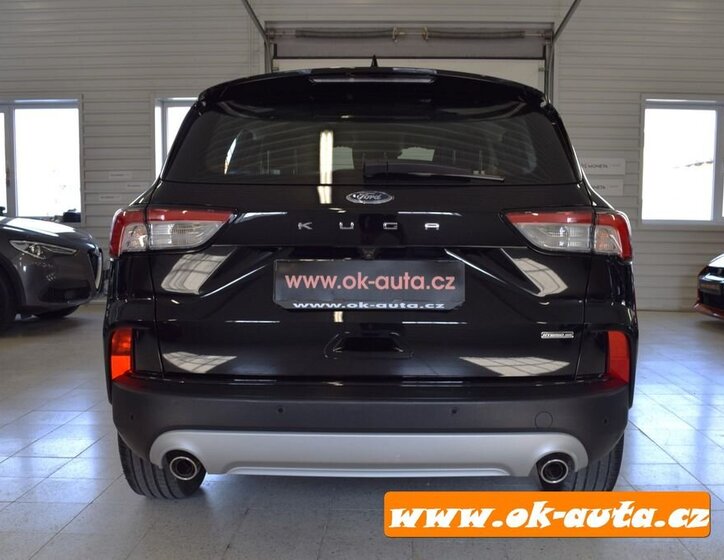 Ford Kuga SUV / Terénní 2,5 l 112 kw