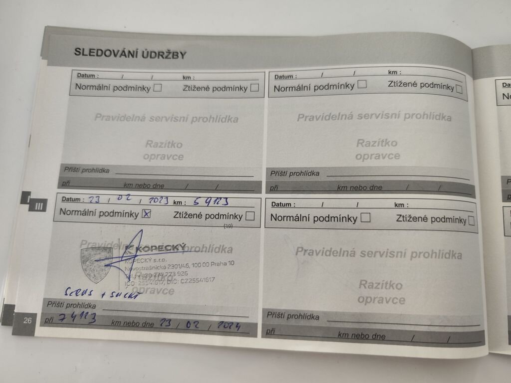 Peugeot 2008 SUV / Terénní 1,2 l 81 kw