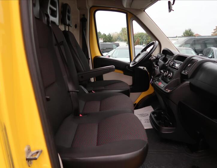 Peugeot Boxer 13