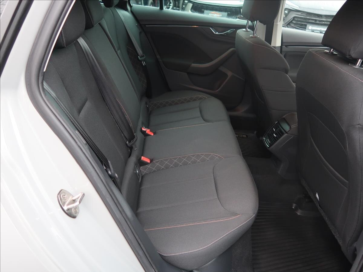 Škoda Scala Hatchback 999,0 70 kw