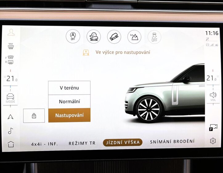 Land Rover Range Rover SUV 4,4 l 390 kw