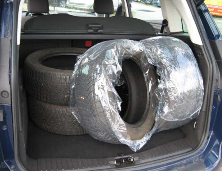 Ford Grand C-MAX Kombi 999,0 74 kw