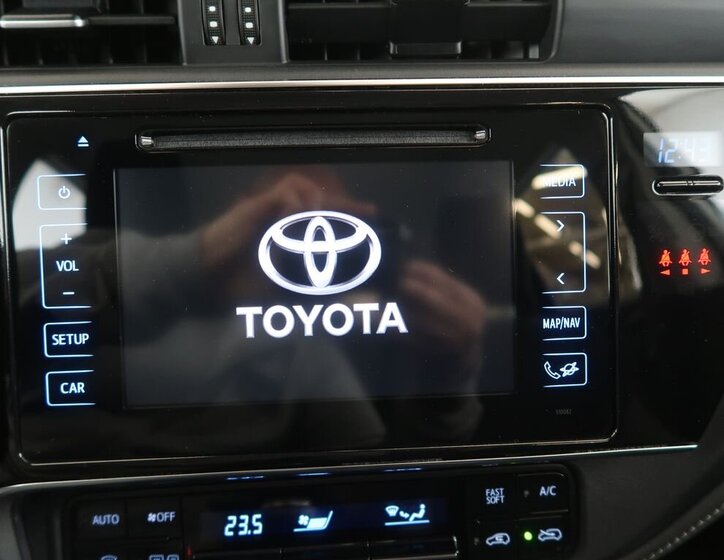 Toyota Auris Kombi 1,6 l 97 kw