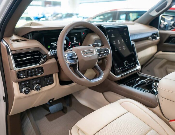 GMC Yukon SUV 6,2 l 313 kw