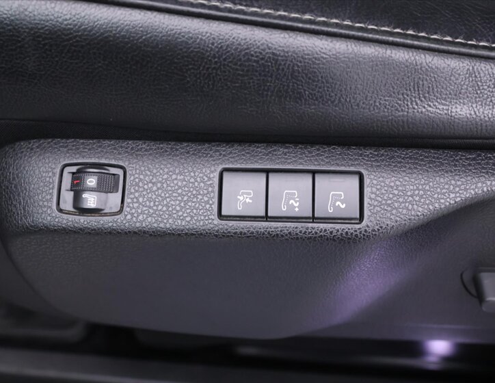 Citroën SpaceTourer MPV 2,0 l 130 kw