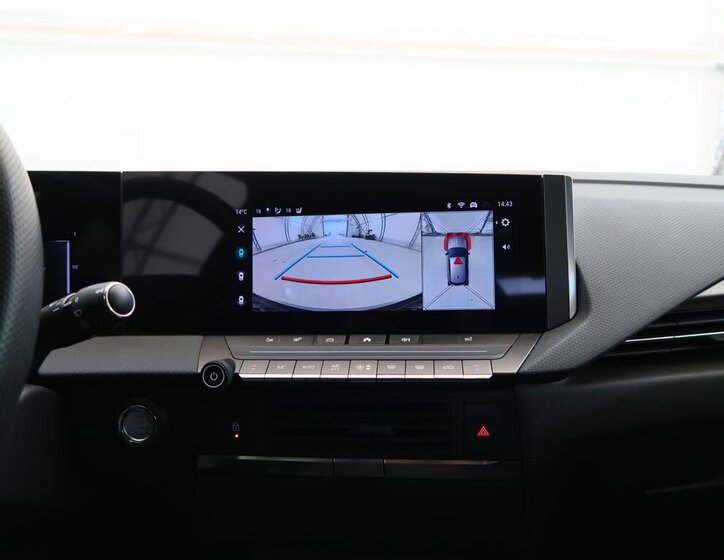 Opel Astra Hatchback 1,2 l 96 kw